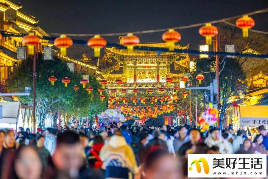 昆明官渡：灯火璀璨庆新春(图6)