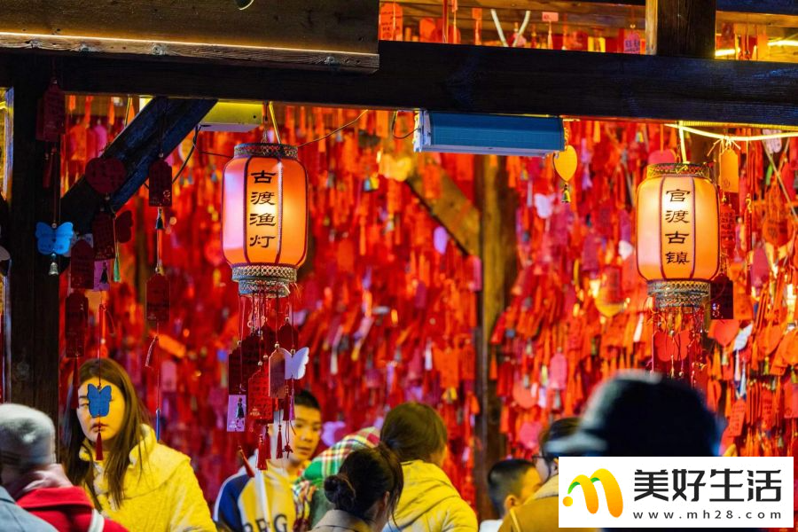 昆明官渡：灯火璀璨庆新春(图9)