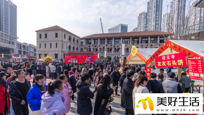 湖北武汉：非遗民俗庙会年味十足(图2)