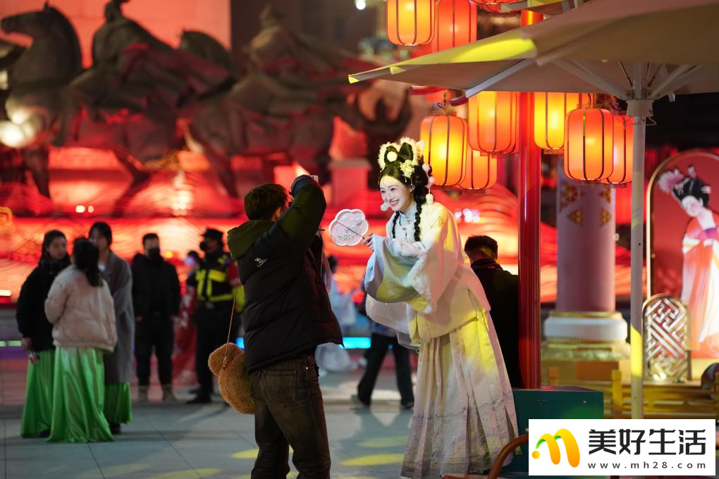 西安：国潮新风焕古城(图5)