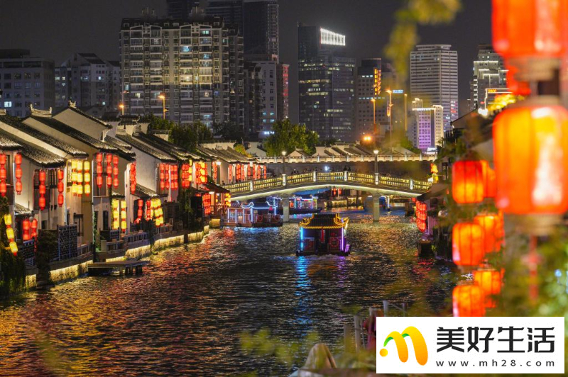 京杭大运河秋日夜景美如画