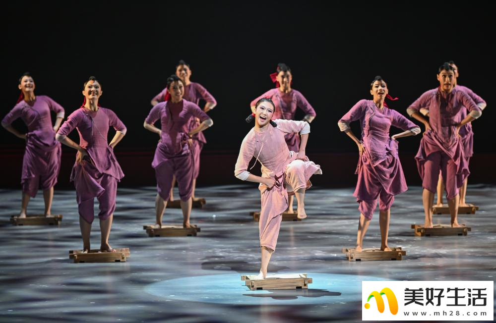 第二十届群星奖颁奖活动在重庆举行(图3)