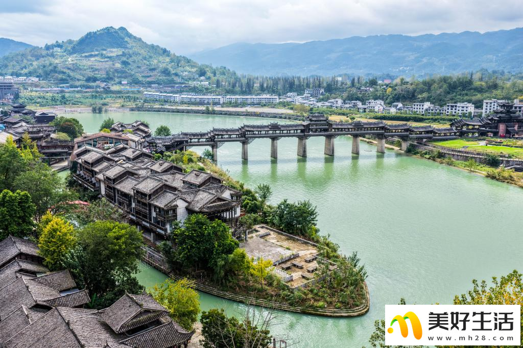 重庆黔江濯水：千年古镇焕新生