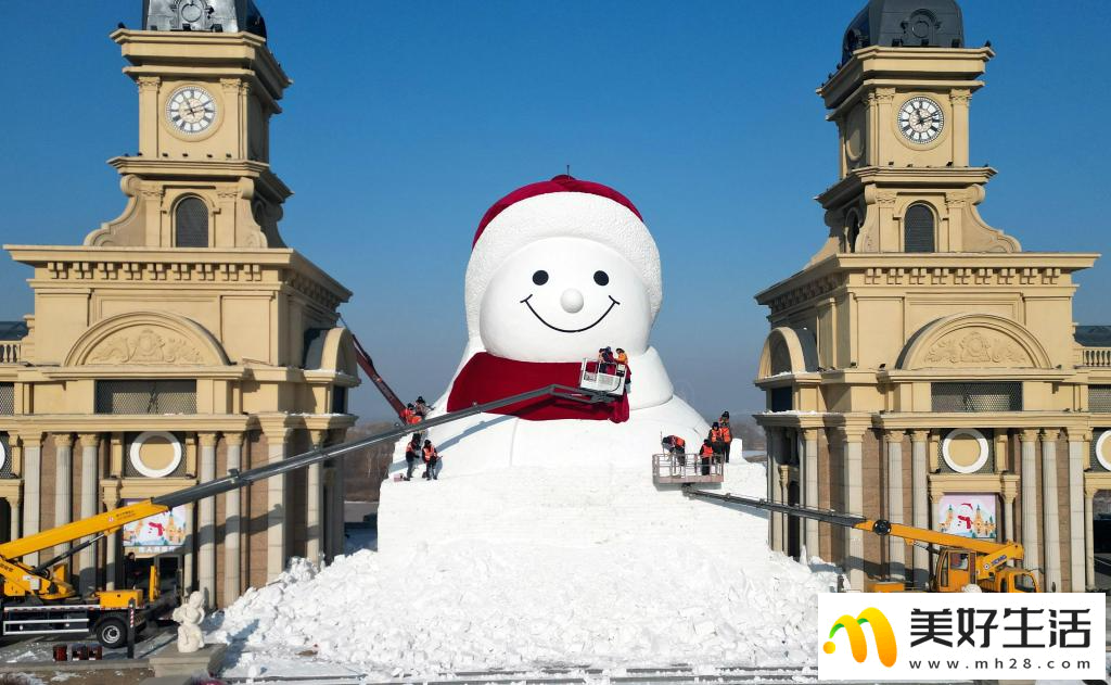 “尔滨”网红大雪人“露脸”啦(图1)