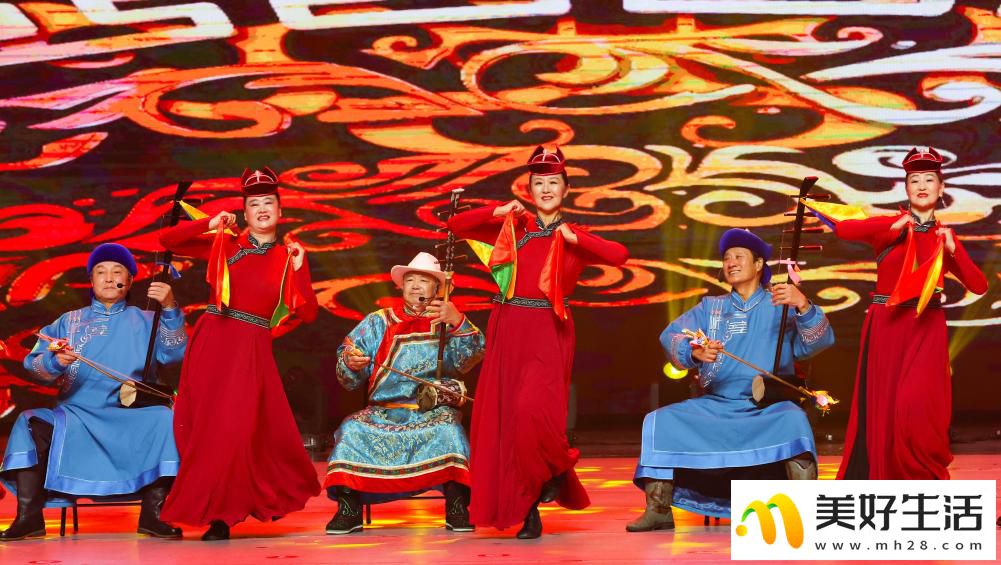 内蒙古自治区第二十一届冰雪那达慕专场文艺晚会燃情上演(图12)